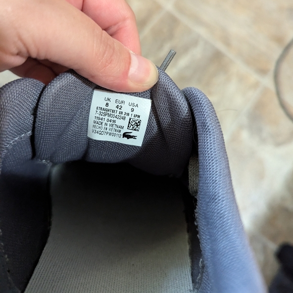 Men's Grey Lacoste Tennis Shoes - Picture 14 of 16